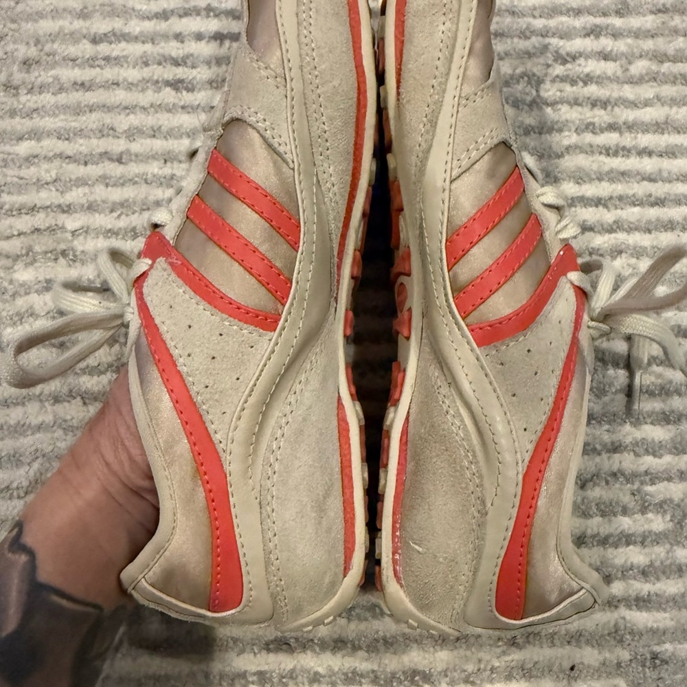 Beige Sneakers with Orangish/Peachish Accents